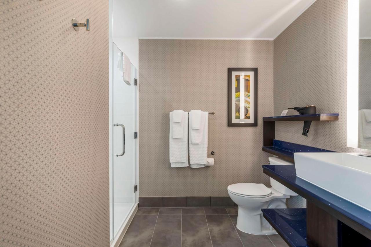 Queen Room with Two Queen Beds at Glō Best Western Pooler - Savannah Airport Hotel