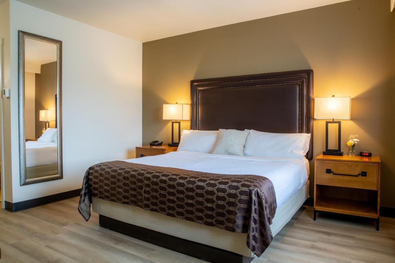 | Running Y Ranch Golf & Spa Resort