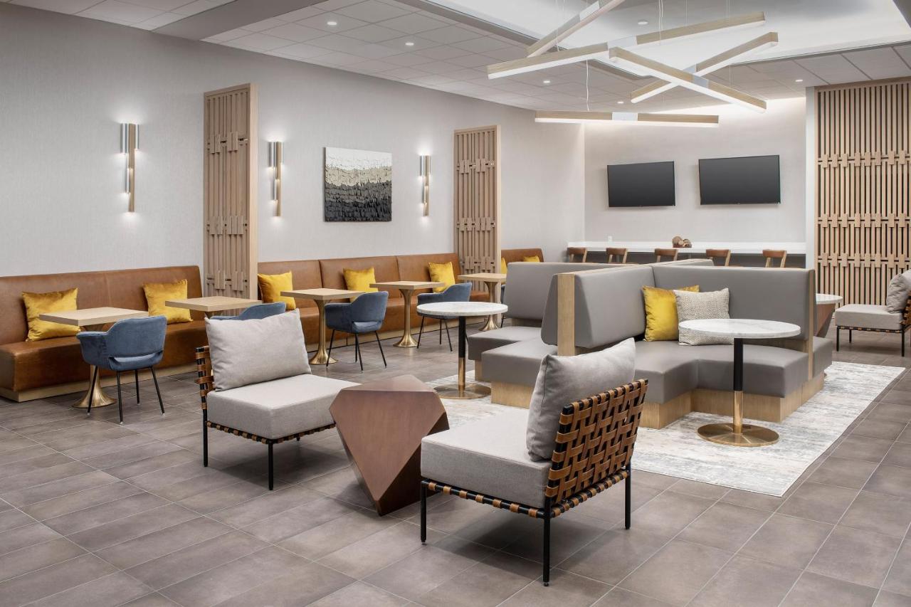 | The Westin Dallas Fort Worth Airport