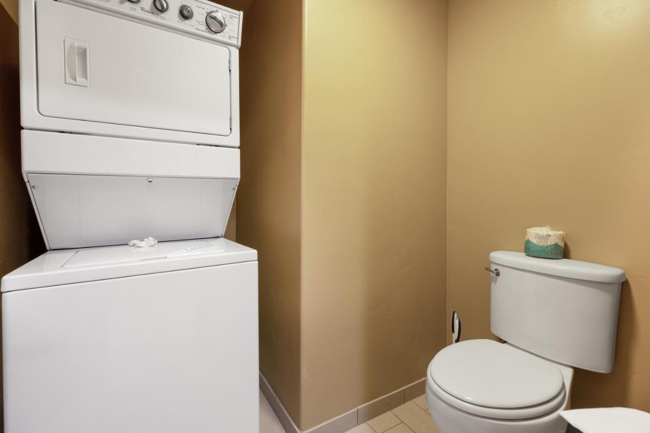 Three Bedroom Penthouse at White Buffalo Club