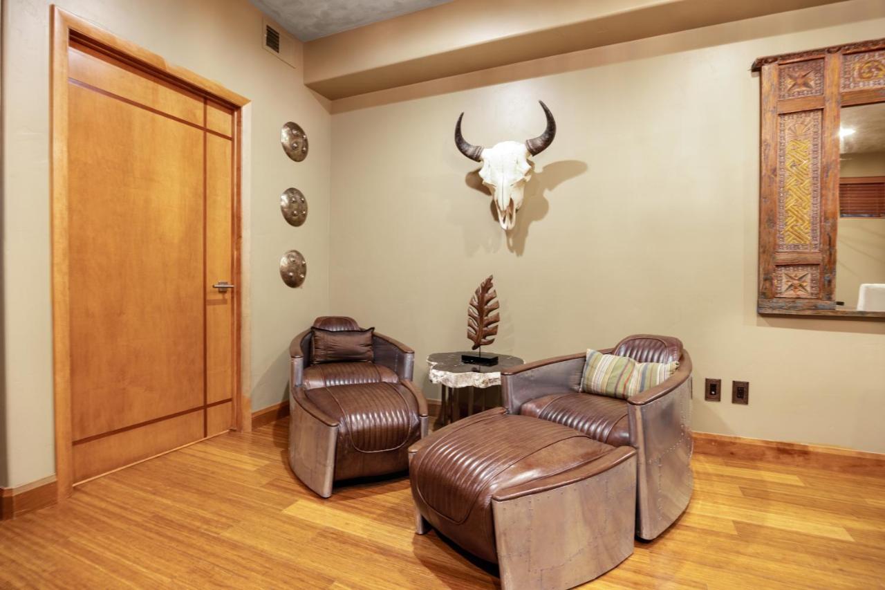 Three Bedroom Penthouse at White Buffalo Club