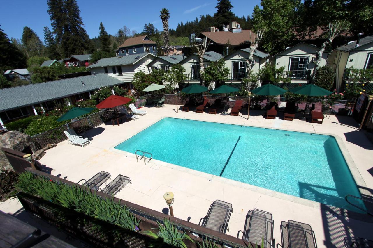  | The Woods Hotel - Gay LGBTQ Cabins