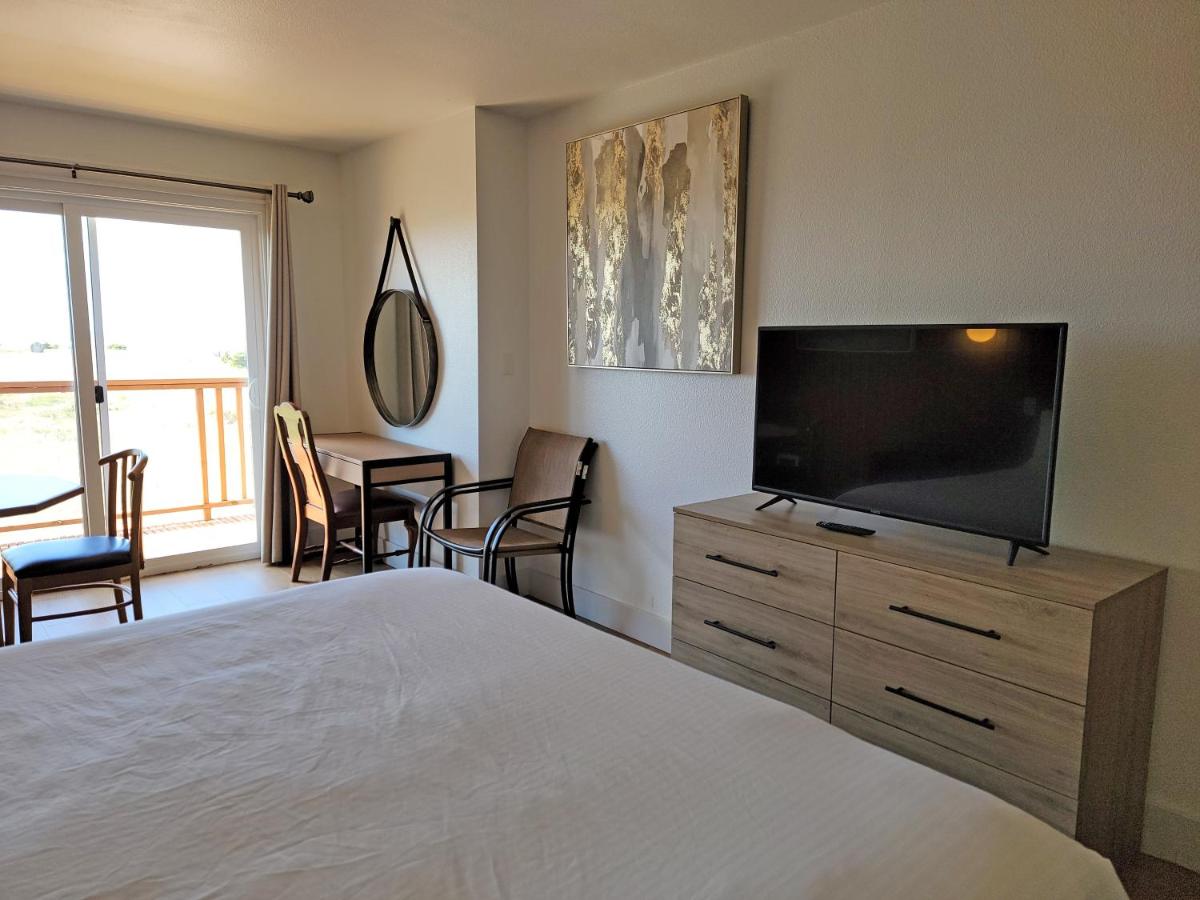 Deluxe King Room at Chautauqua Resort & Conference Center
