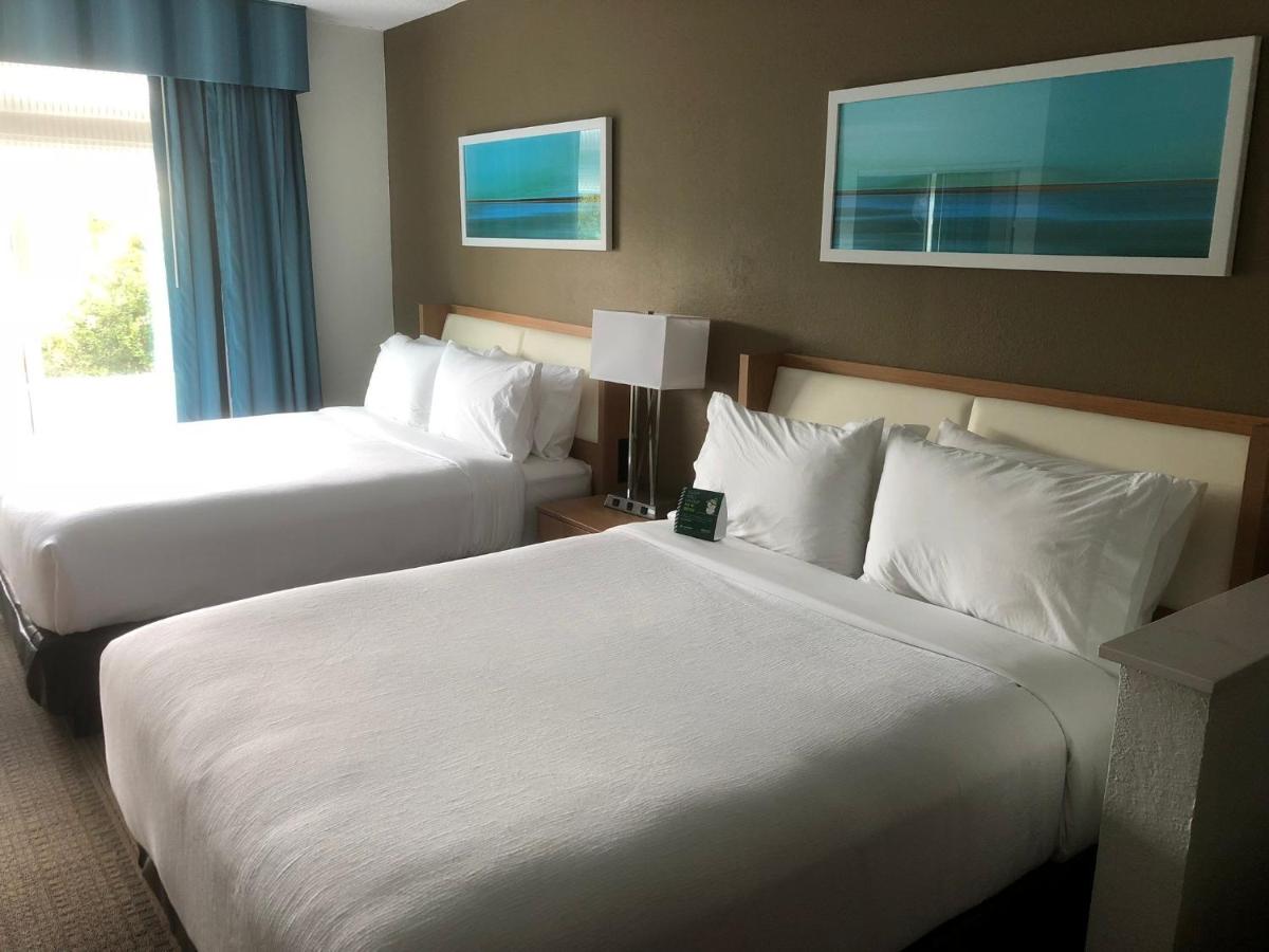Standard Queen Room with Sofa Bed at Holiday Inn St. Augustine - World Golf by IHG