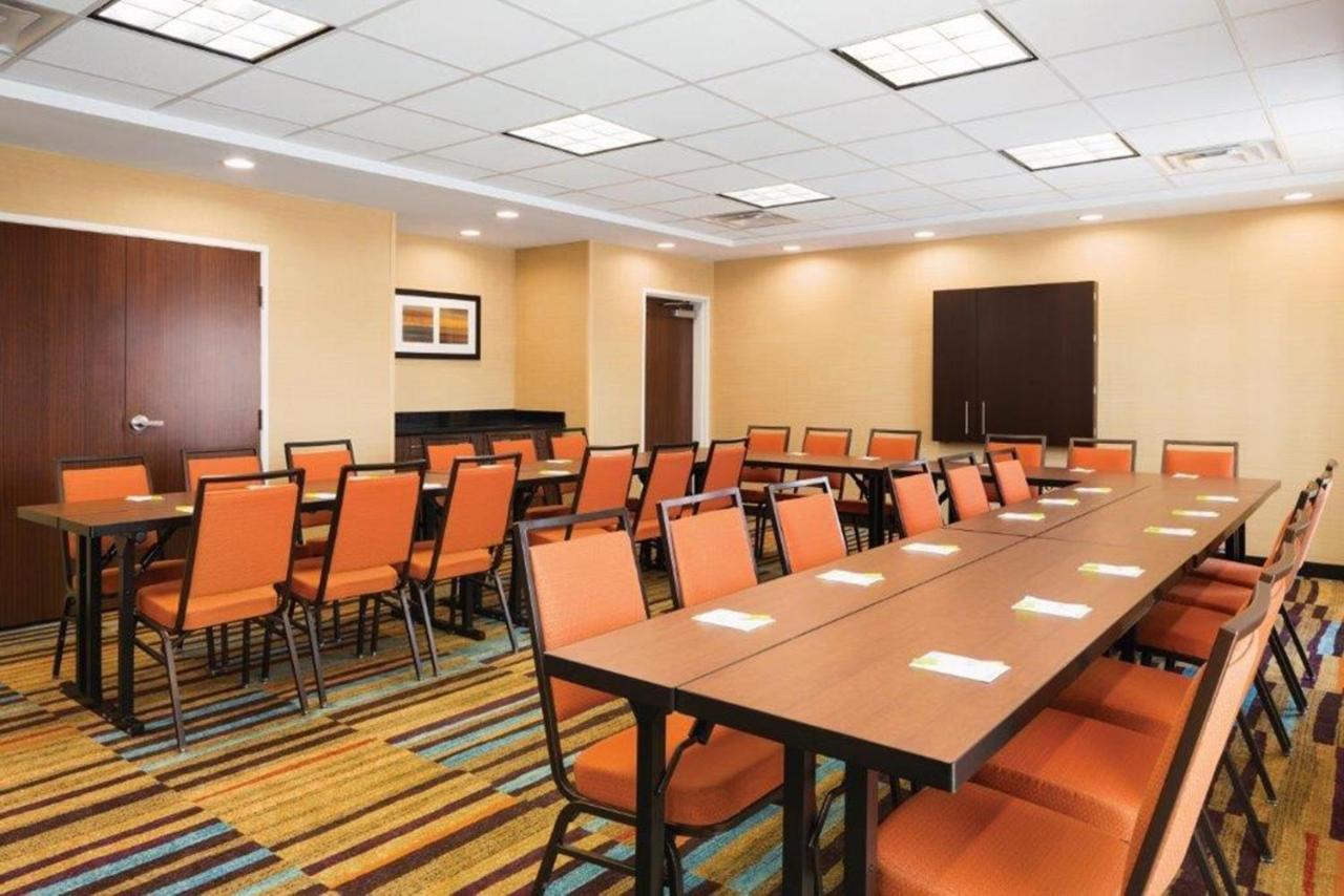 | Fairfield Inn & Suites Athens