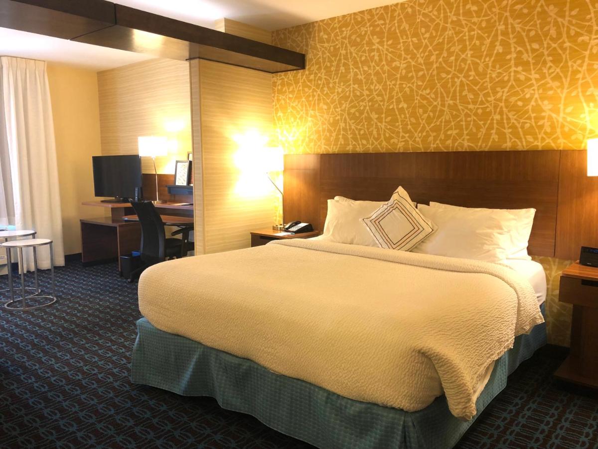 | Fairfield Inn & Suites by Marriott Dallas Plano North