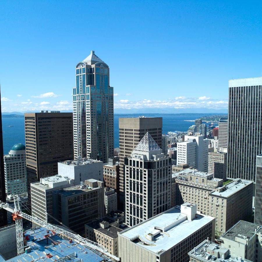 Guest King Room with City View at Renaissance Seattle Hotel