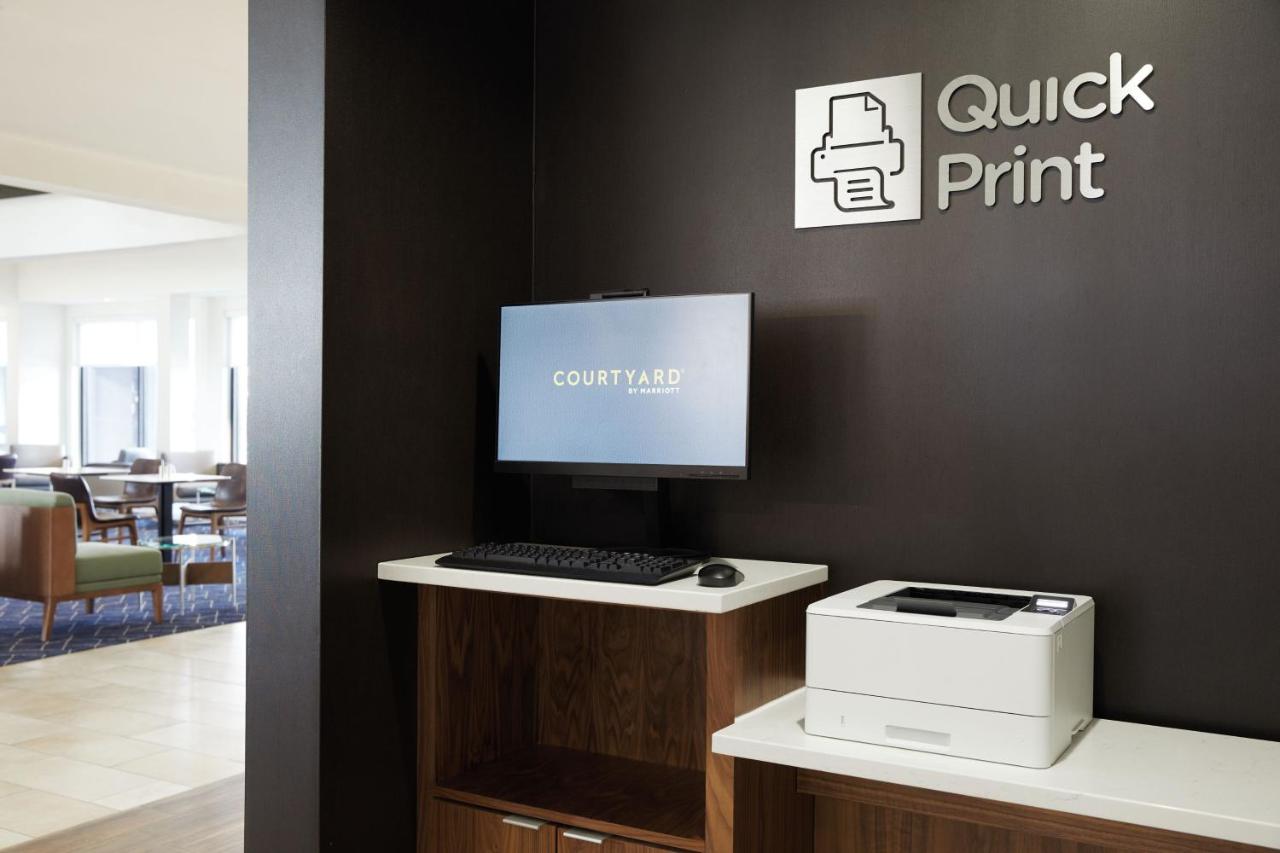 | Courtyard by Marriott St. Louis Downtown West