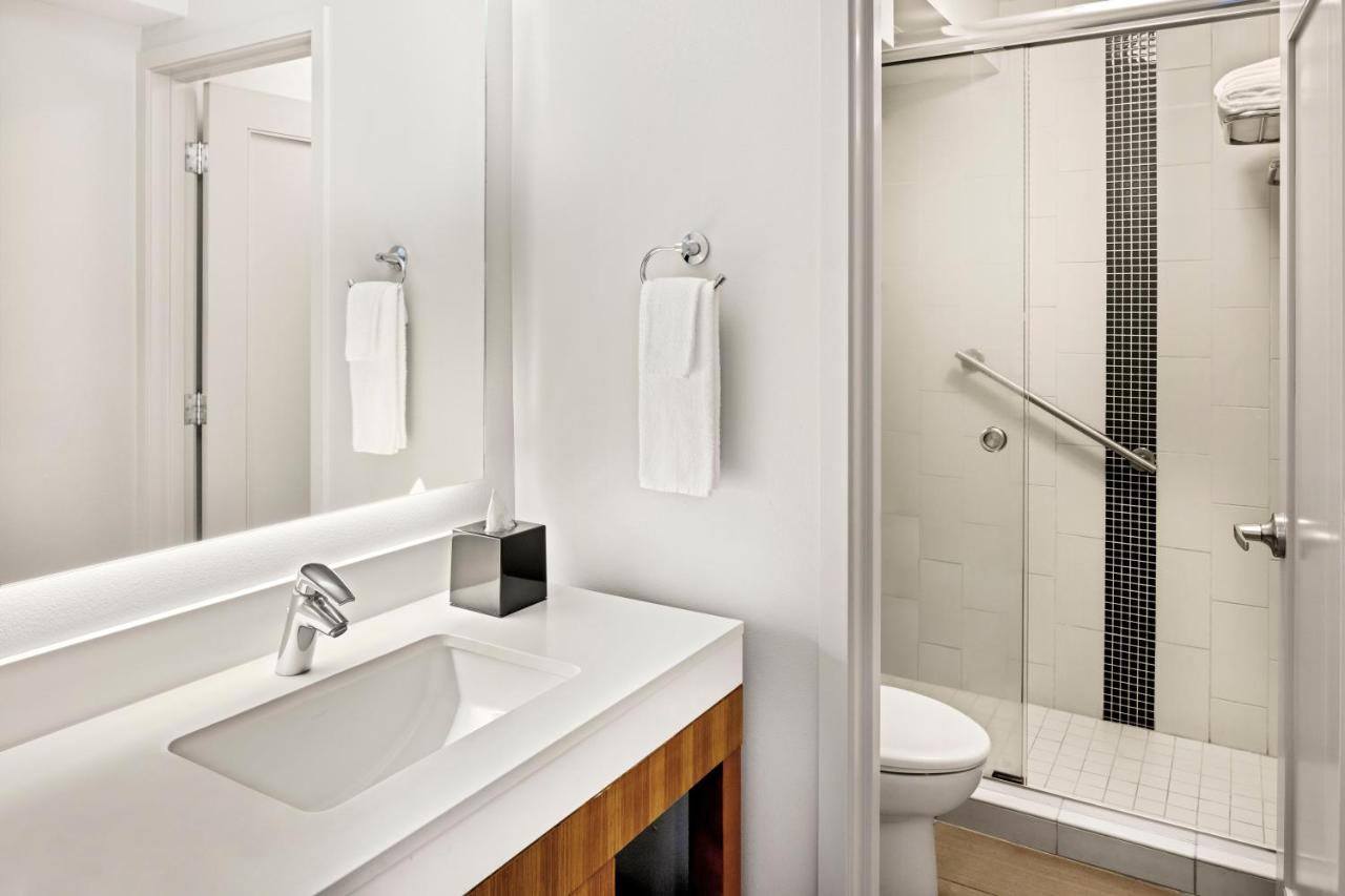 Specialty King Room with Ocean View at Hyatt Place Waikiki Beach