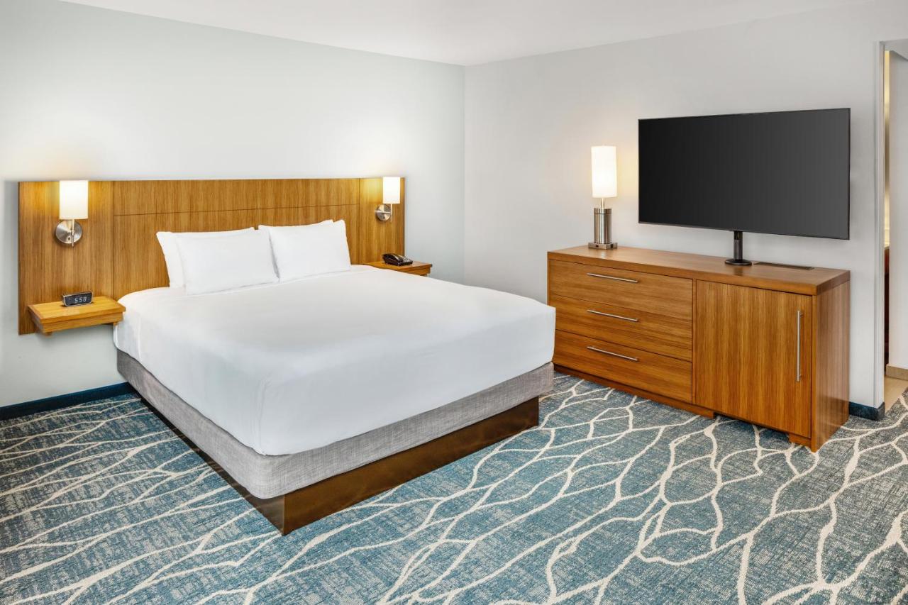 Specialty King Room with City View at Hyatt Place Waikiki Beach