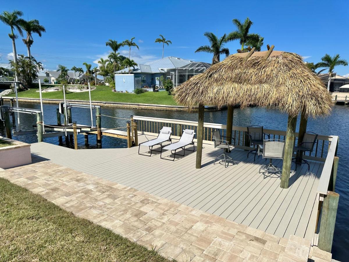 | Waterfront Villa - Hidden Harbor