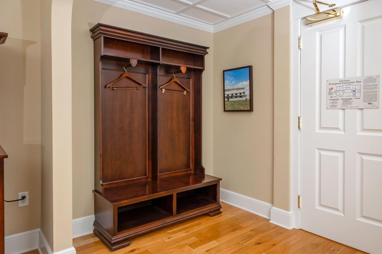 | Mills Park Hotel