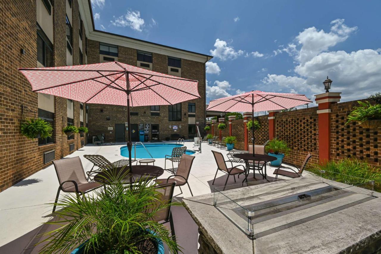 | Best Western Plus Pineville-Charlotte South