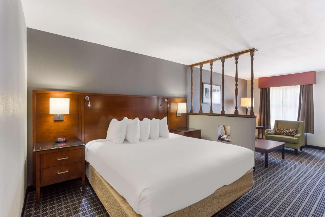  | SureStay Plus Hotel by Best Western Greenwood