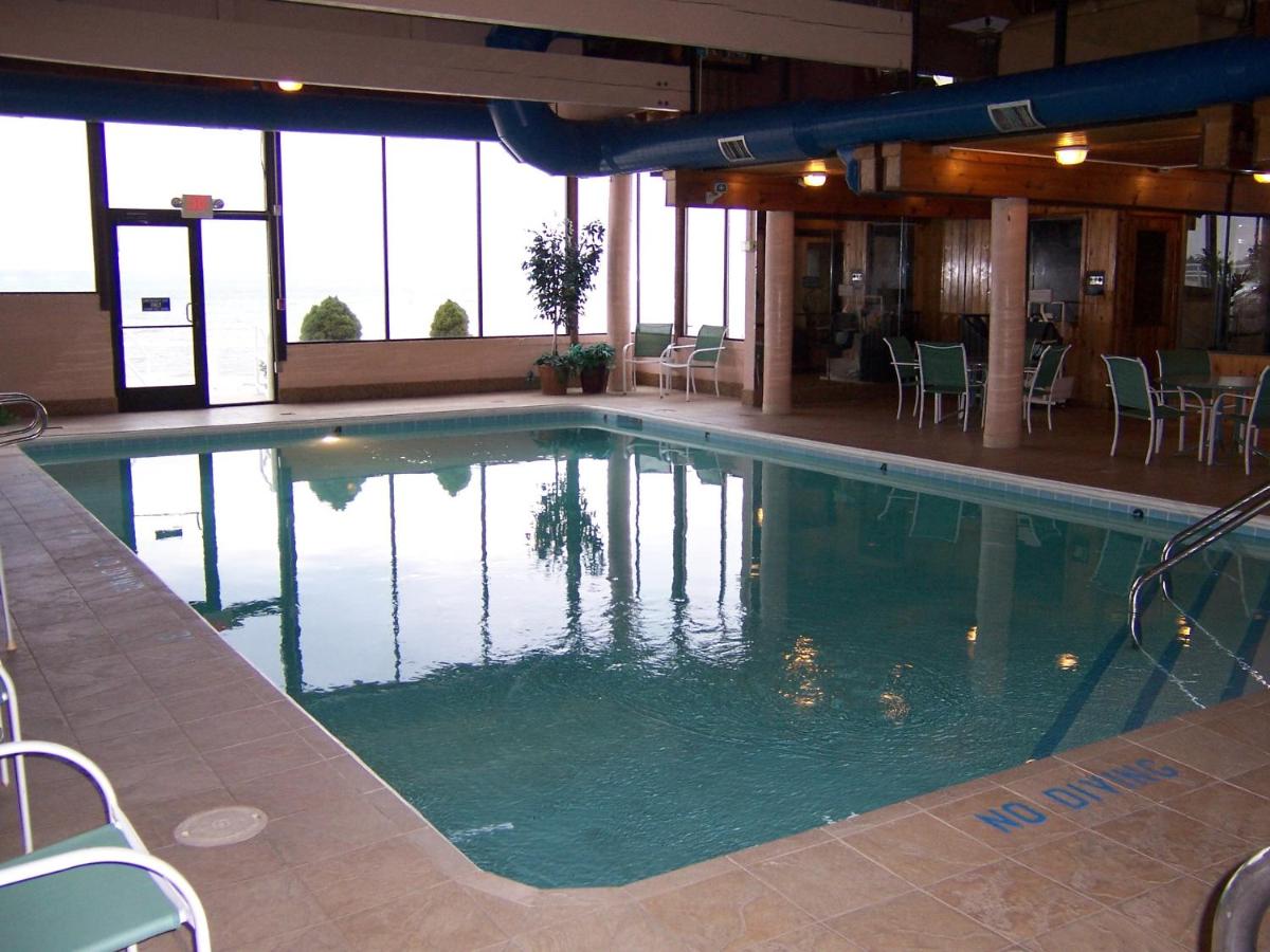  | Pinestead Reef Resort