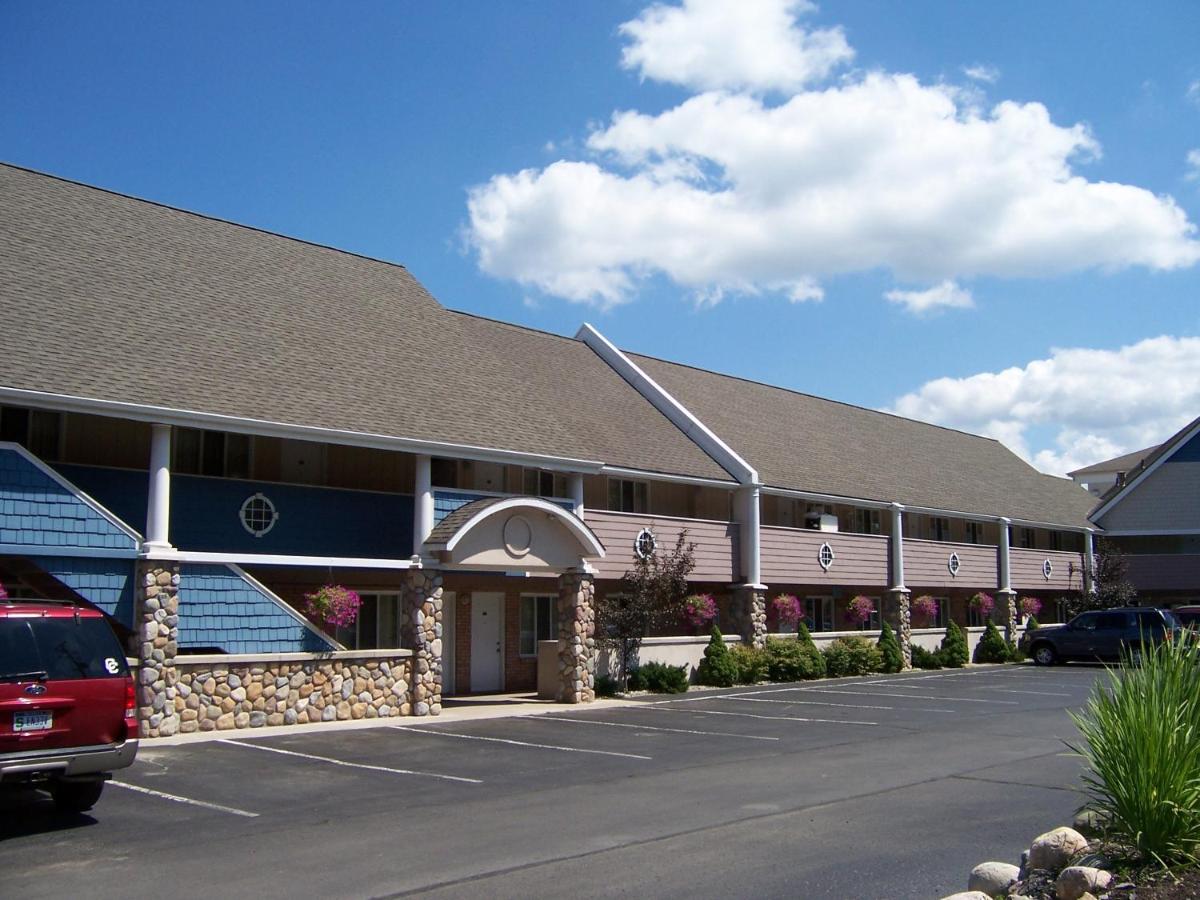  | Pinestead Reef Resort