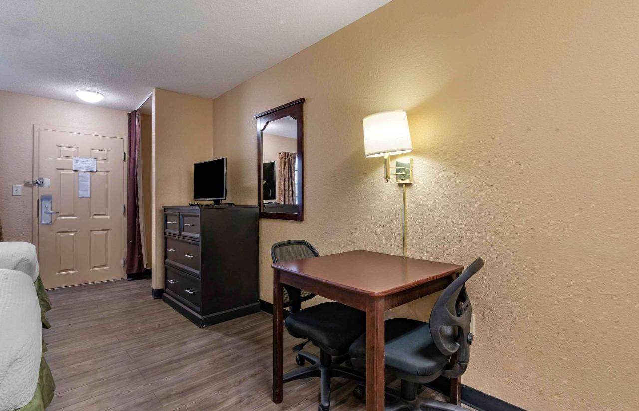 Studio with Two Double Beds - Non-Smoking at Extended Stay America Suites Lexington Nicholasville Road
