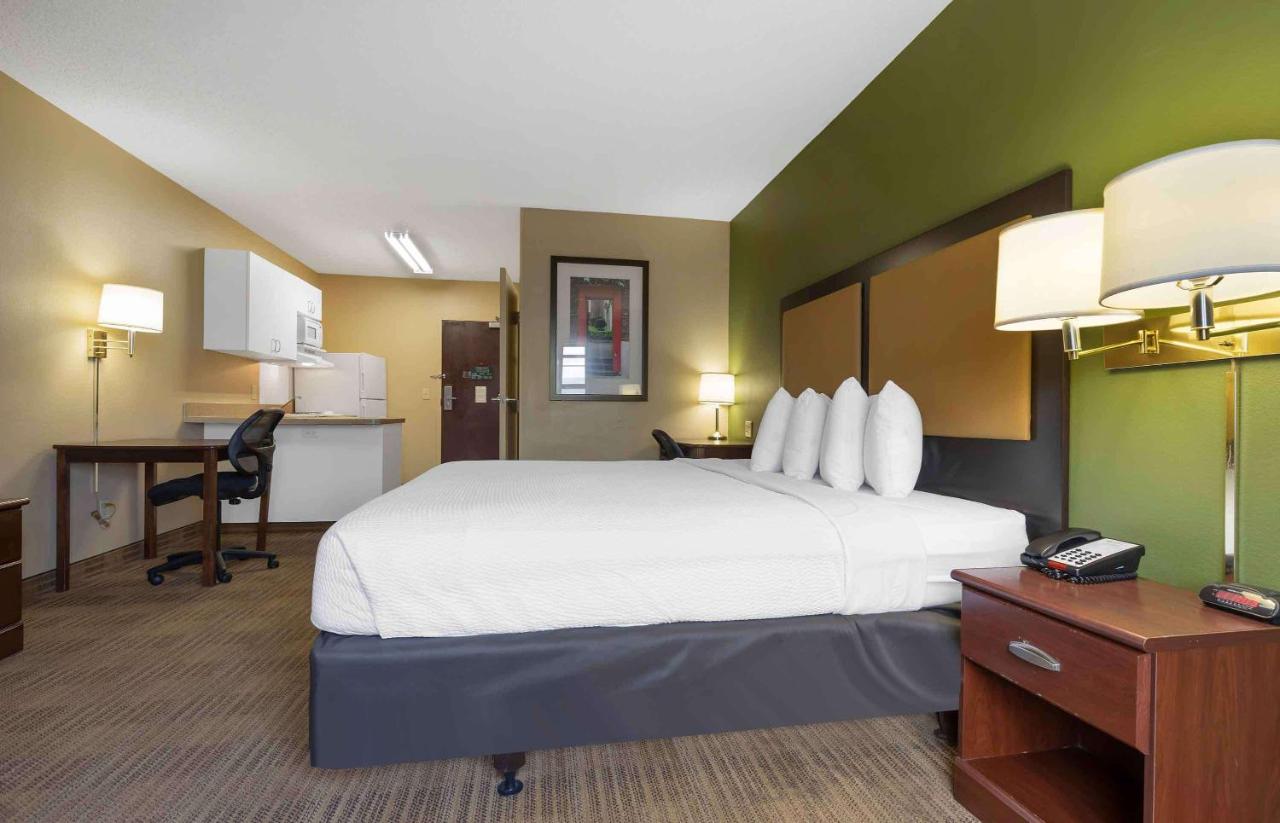 Studio with 1 King Bed - Non-Smoking at Extended Stay America Suites Waco Woodway