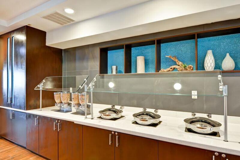 | SpringHill Suites by Marriott Orlando Lake Buena Vista South