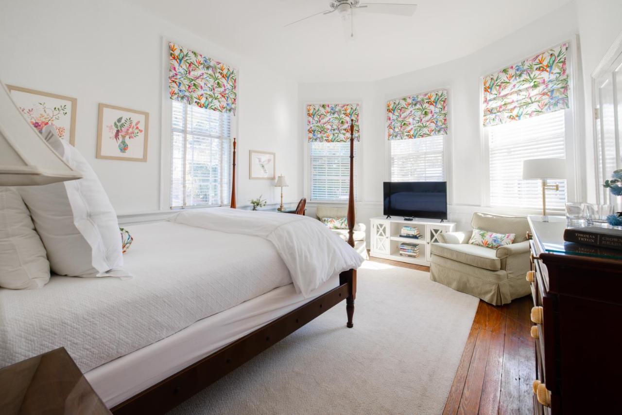 | Rhett House