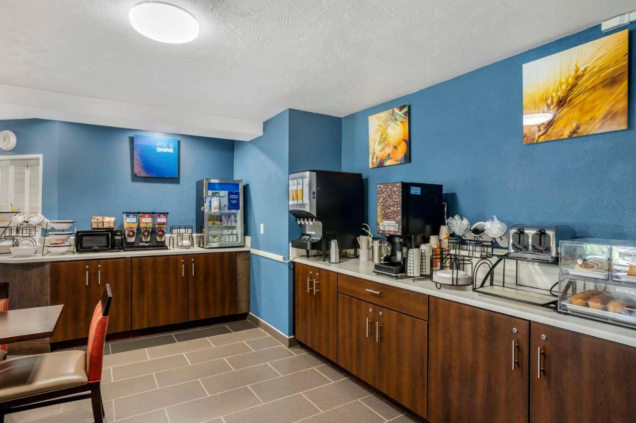 | Comfort Inn Huntingdon