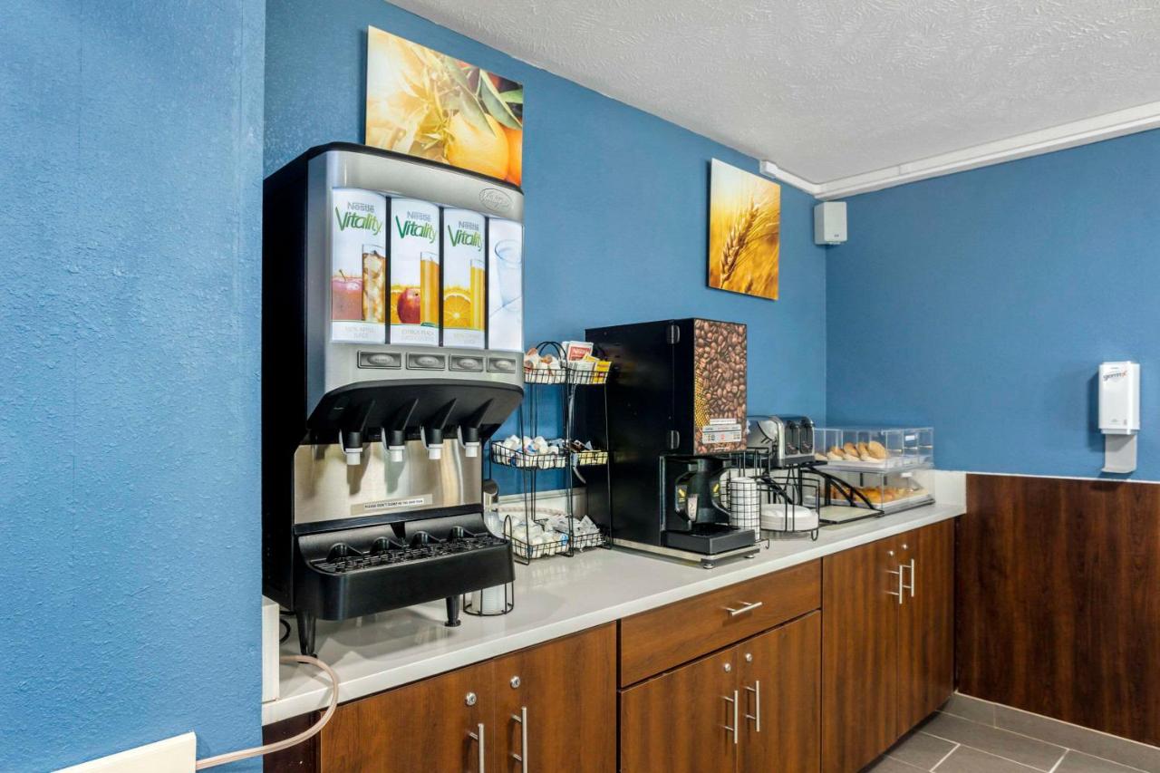 | Comfort Inn Huntingdon