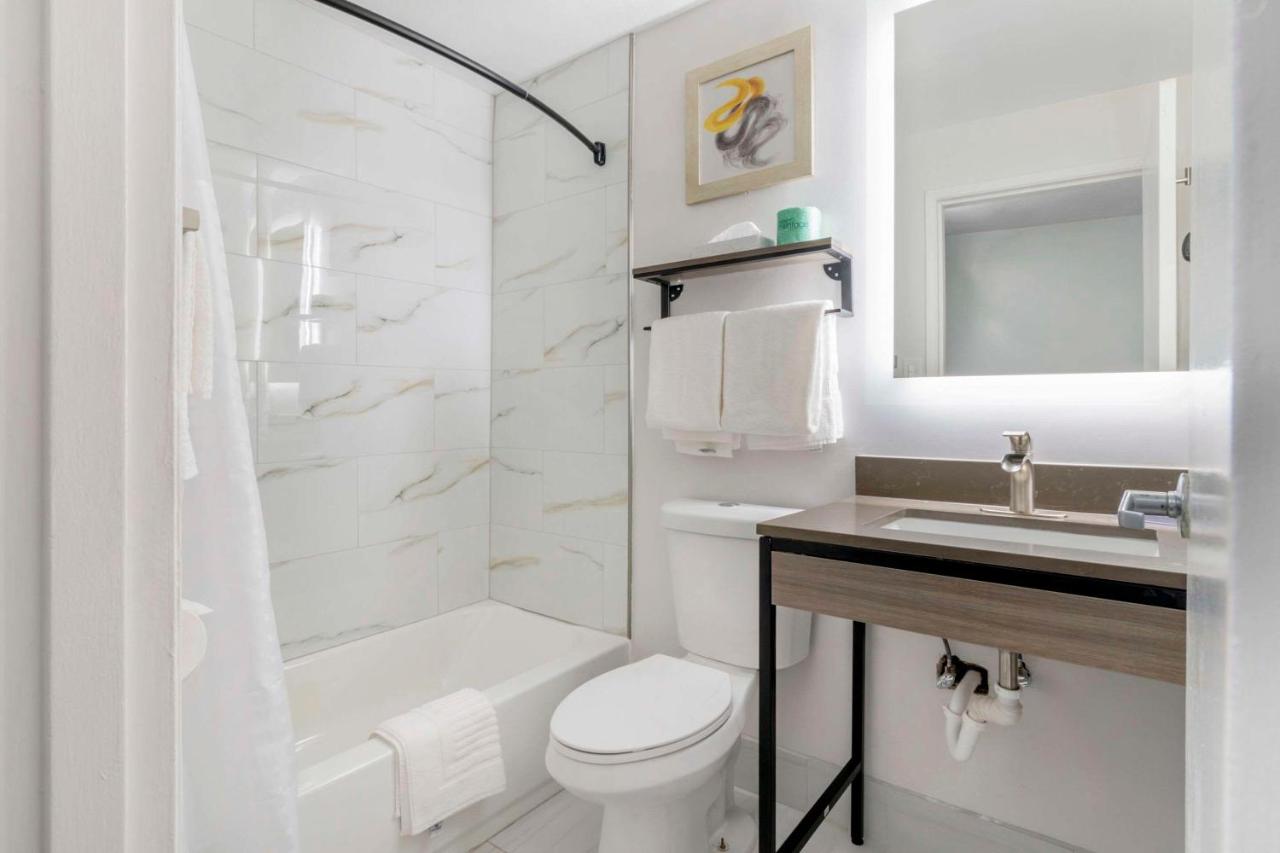  | Midtown Inn & Suites