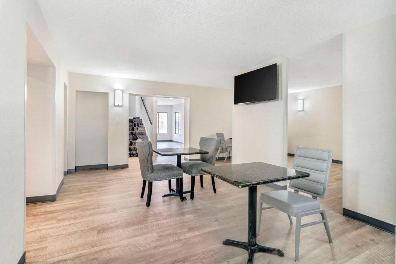  | Midtown Inn & Suites