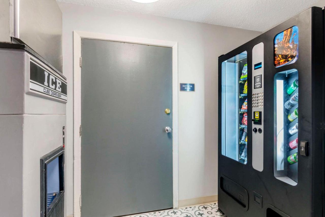  | Midtown Inn & Suites