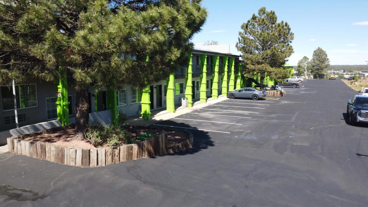 | Hotel Aspen Flagstaff/ Grand Canyon InnSuites