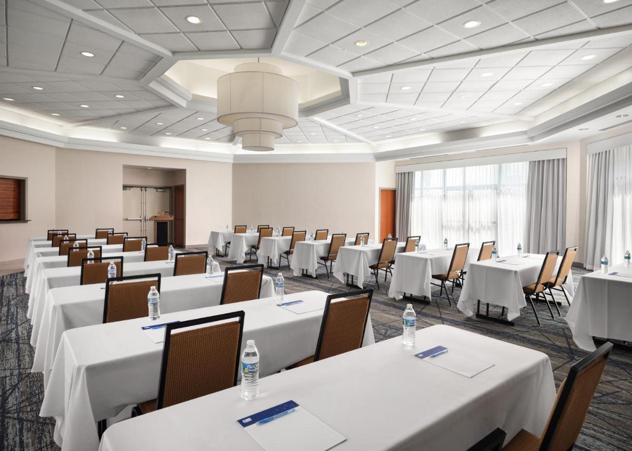  | Holiday Inn Express and Suites New Orleans Airport, an IHG Hotel