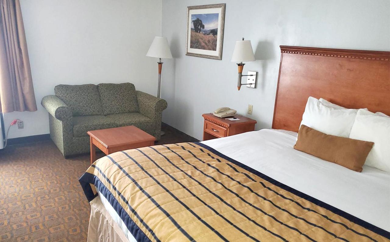 | Coratel Inn & Suites by Jasper New Braunfels