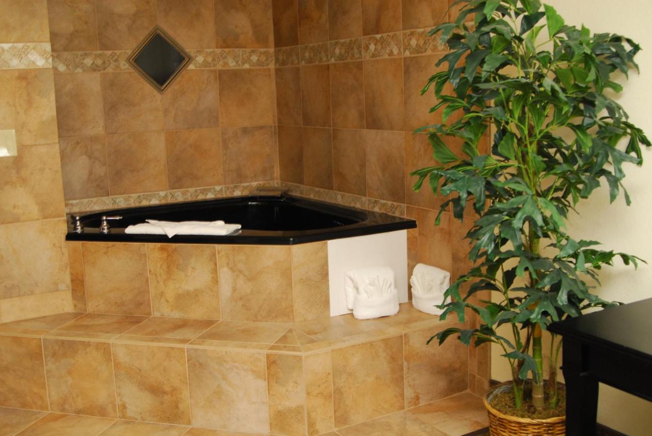 Executive King Suite - Non-Smoking at Ramada by Wyndham Bettendorf