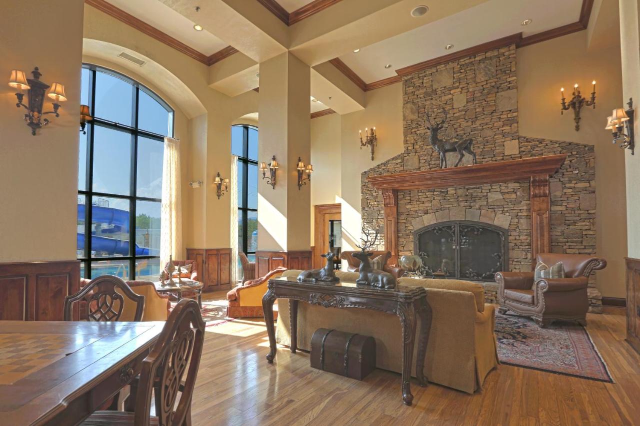 Deluxe Queen - Inn at Music Road Resort Hotel and Inn