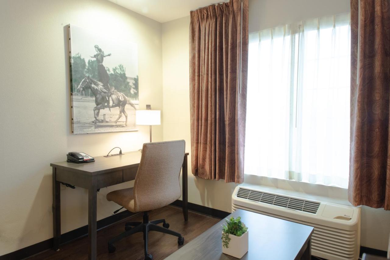 Extended Stay Suite at Oxford Suites Pendleton