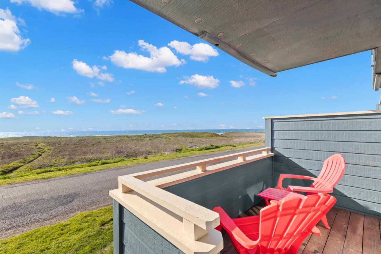  | Surf and Sand Lodge