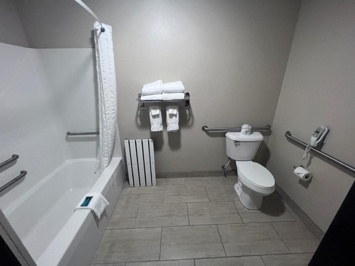  | Cobblestone Inn & Suites - Fort Dodge