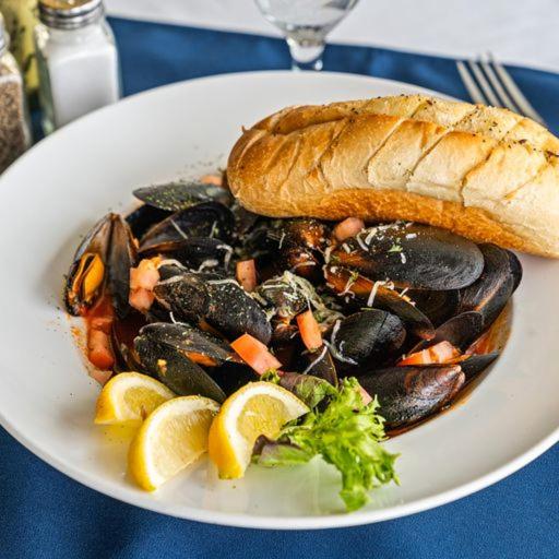 | St Michaels Harbour Inn, Marina and Spa