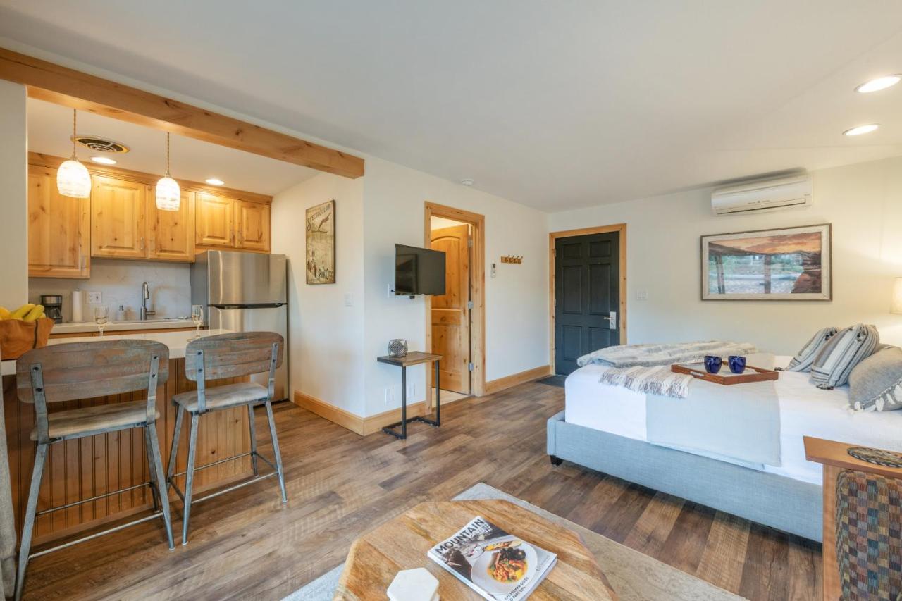 Junior Suite at Treasure Mountain Inn