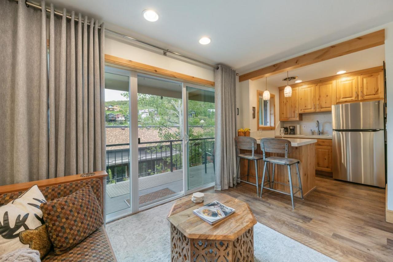 Junior Suite at Treasure Mountain Inn