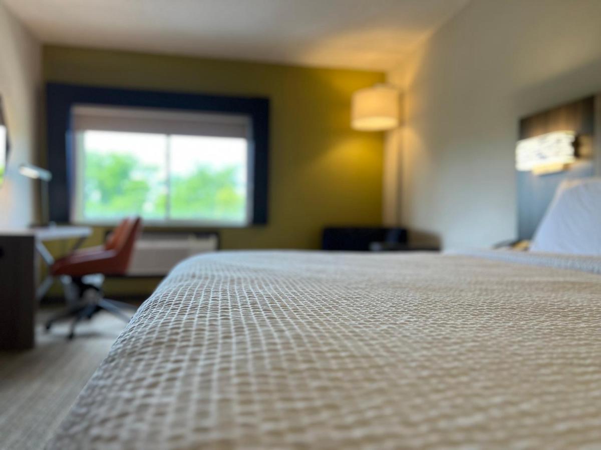 | Holiday Inn Express Stony Brook, an IHG Hotel