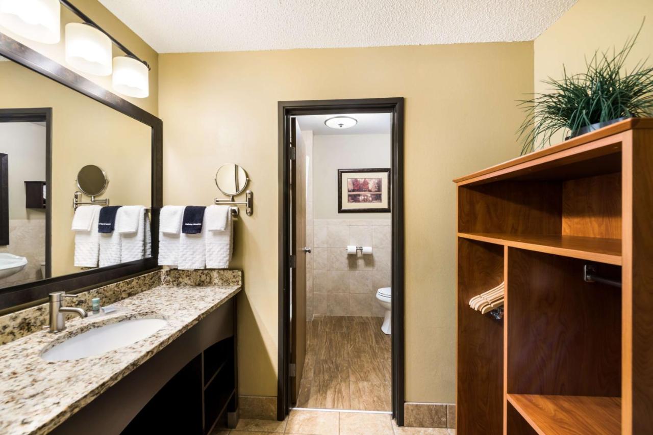 Deluxe King Suite at Best Western Derby Inn