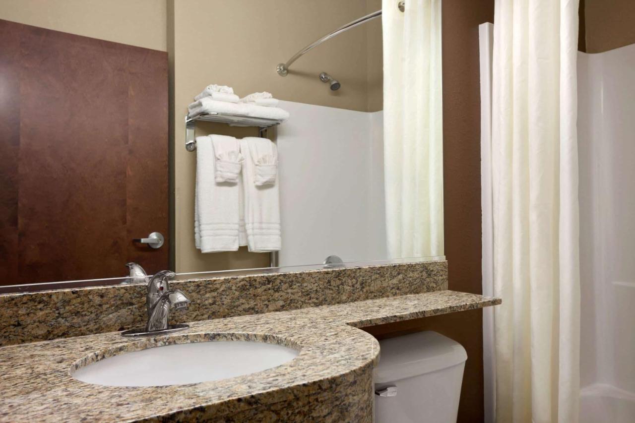| Microtel Inn & Suites - St Clairsville