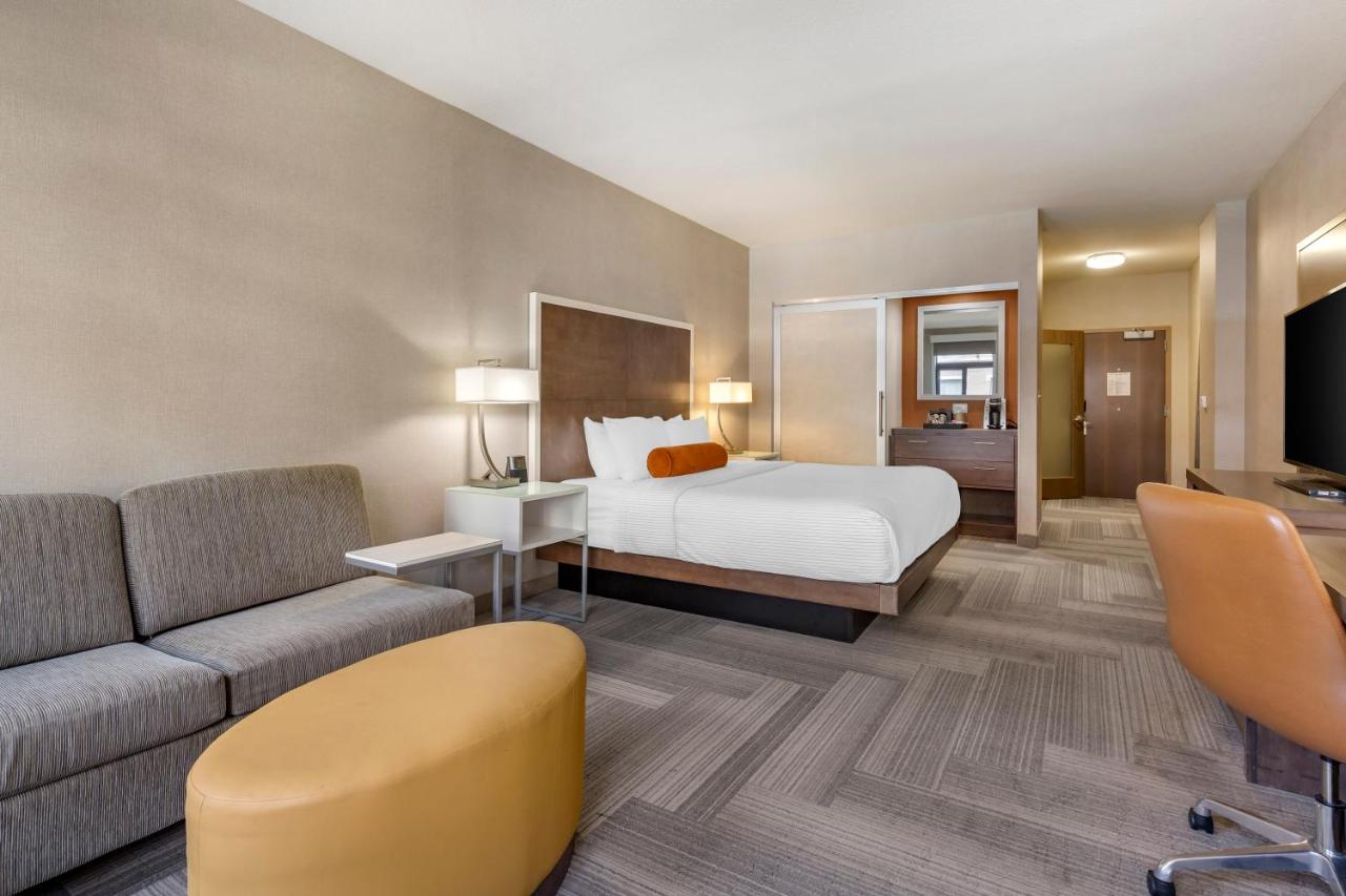 Superior King Room with Roll-In Shower - Accessible/Non Smoking at Cambria Hotel Rockville