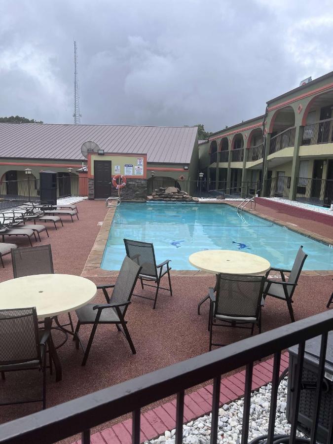 SureStay Hotel by Best Western Mt Pleasant