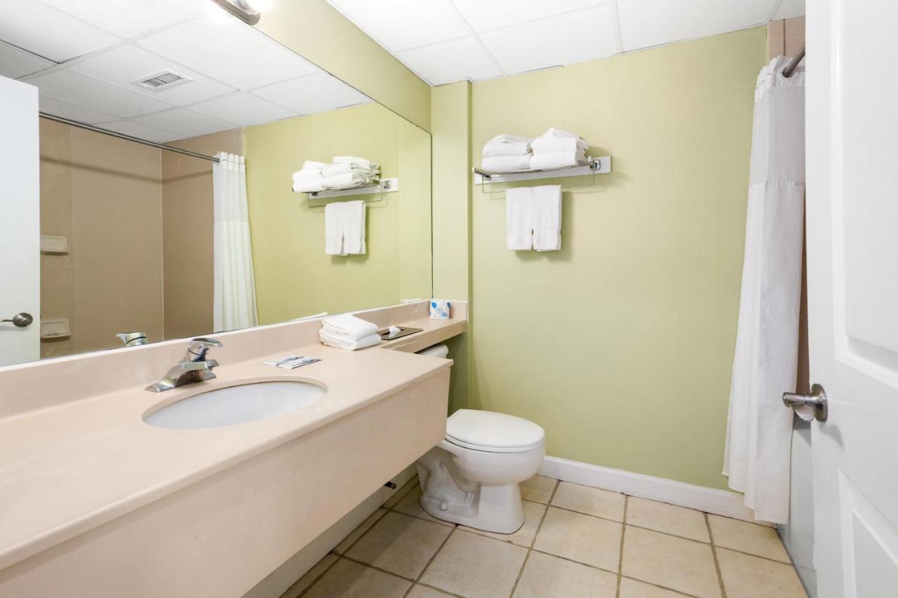 | Tidelands Caribbean Boardwalk Hotel and Suites