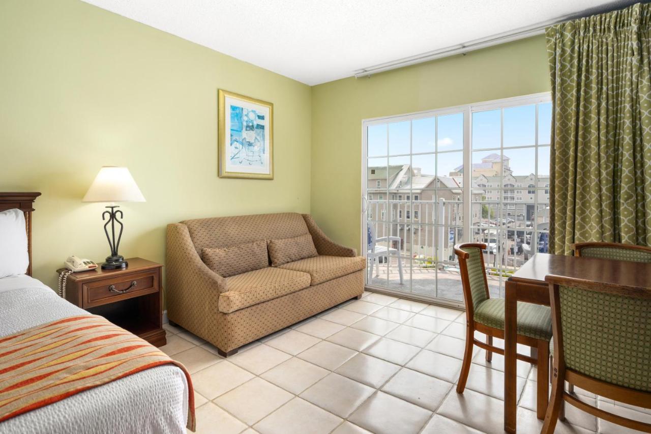 | Tidelands Caribbean Boardwalk Hotel and Suites