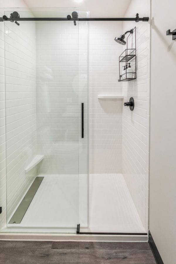 Deluxe King Studio ( Self Check-in with Virtual Front Desk) at Kasa Niche Hotel Redwood City