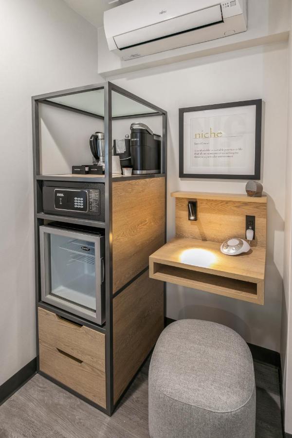 Studio (Self Check-in with Virtual Front Desk) at Kasa Niche Hotel Redwood City