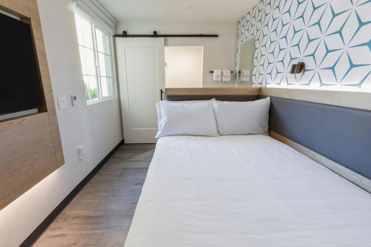 Standard Studio (Self Check-in with Virtual Front Desk) at Kasa Niche Hotel Redwood City